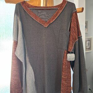 NWT Women's Size Large V-Neck Shirt.
